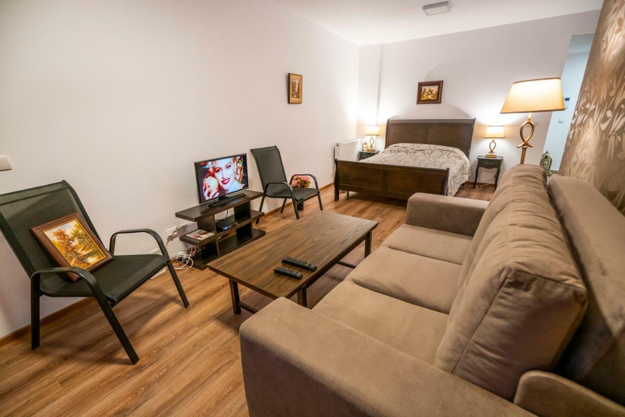 Ripsime Colina Marei Apartment Синая Екстериор снимка